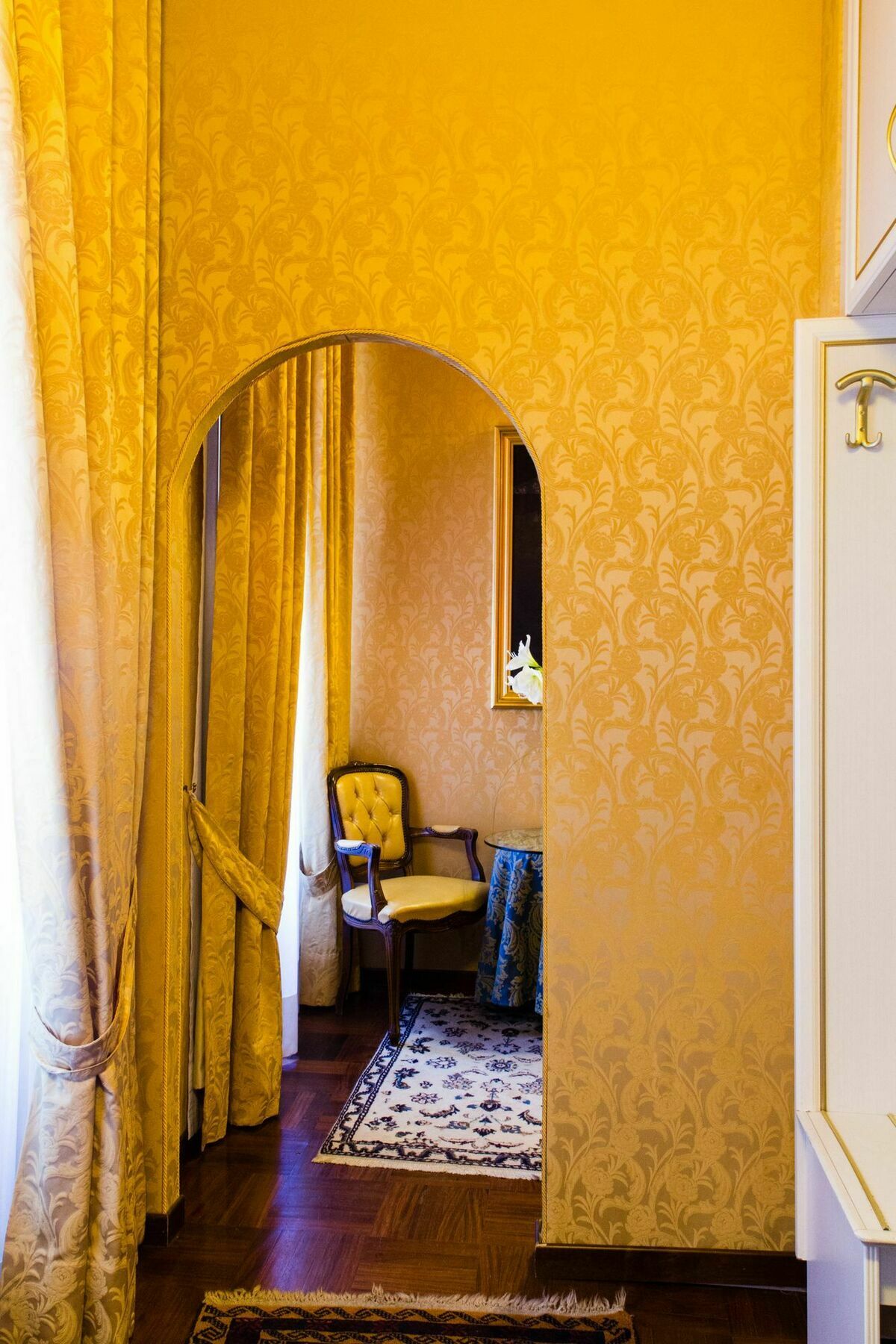 Canova Rooms In Spanish Steps โรม ภายนอก รูปภาพ